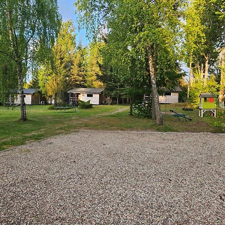 Rykowisko - Domki Caloroczne Nad Jeziorem I Rzeka Szczecinek Esterno foto